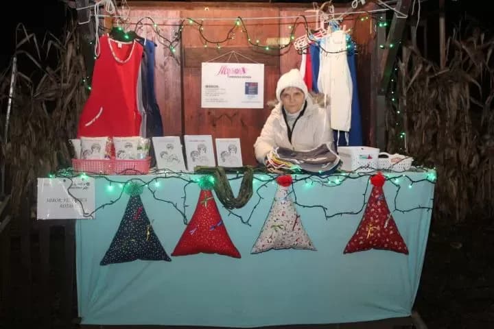 BEĆARSKI ŠOR: U veselom adventskom raspoloženju uz pikantni lovački čobanac i Tamburaški sastav „Zlatna dolina“