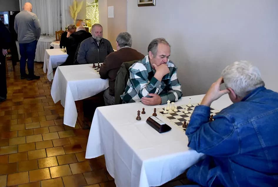 Održan Božićni šahovski turnir u Kutjevu: Gosti iz Jajca po treći puta najbolji