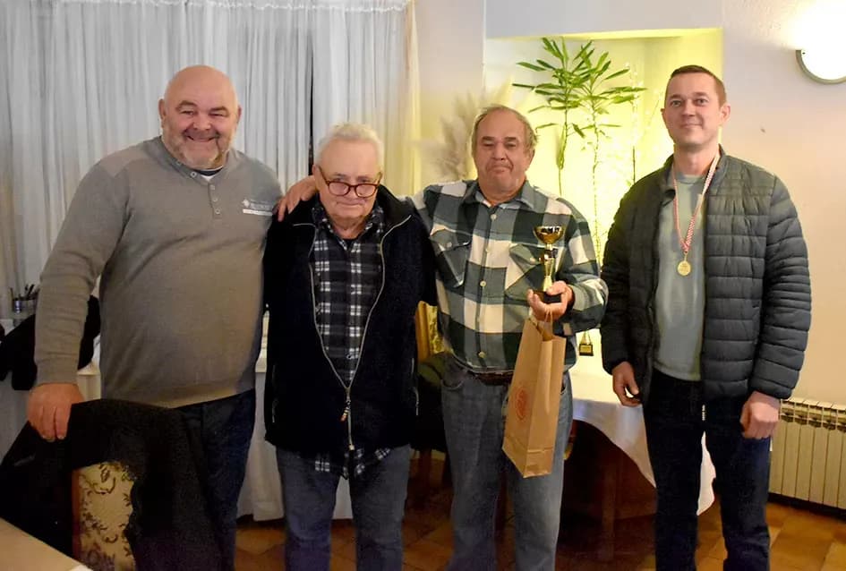 Održan Božićni šahovski turnir u Kutjevu: Gosti iz Jajca po treći puta najbolji