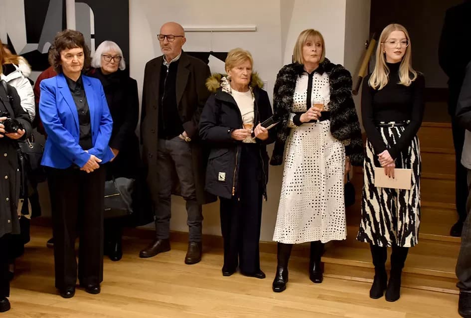 FRAGMENTI PROLAZNOSTI: Izložba Anite Grbavac Jakobović u Gradskom muzeju Požega ovjekovječila arkade kao simbole trajanja