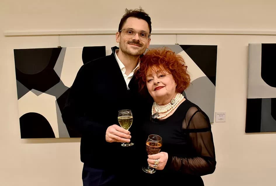 FRAGMENTI PROLAZNOSTI: Izložba Anite Grbavac Jakobović u Gradskom muzeju Požega ovjekovječila arkade kao simbole trajanja