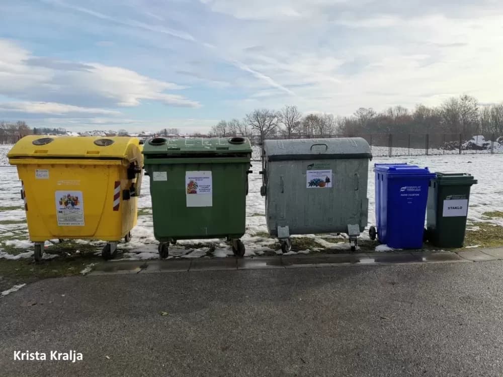 Zeleni otoci na grobljima