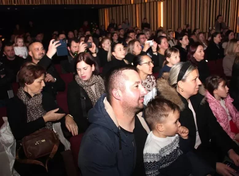 Održan Božićni koncert Dječjeg vrtića „Tratinčica“ Pleternica