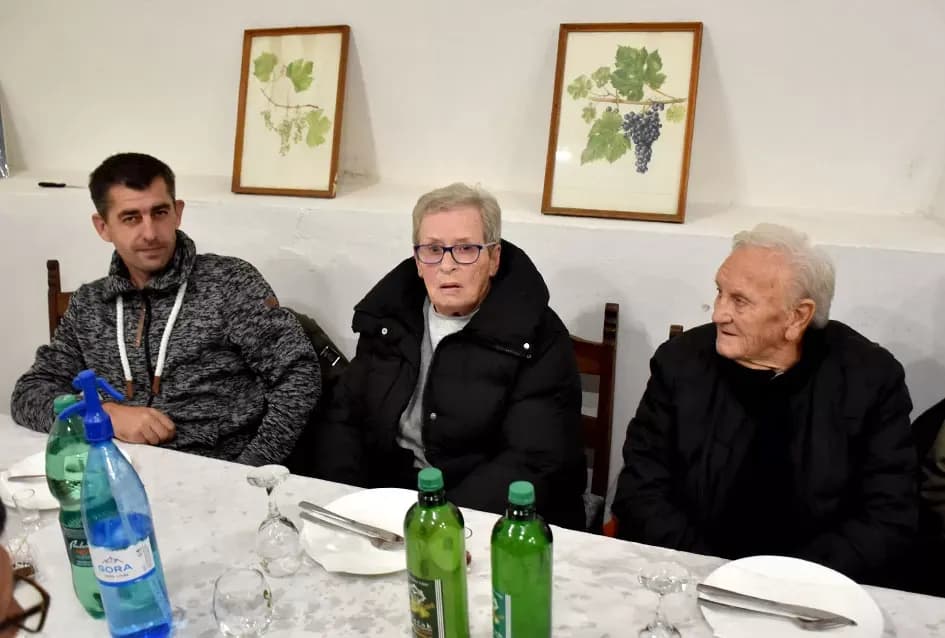 Veseli Advent požeških vinara