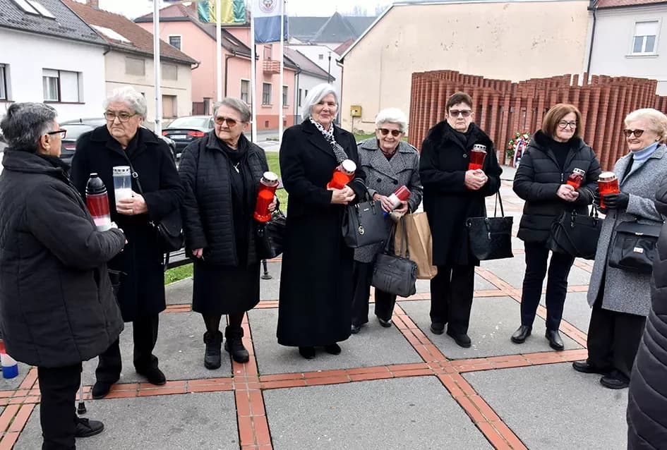 Božićni susret roditelja poginulih branitelja