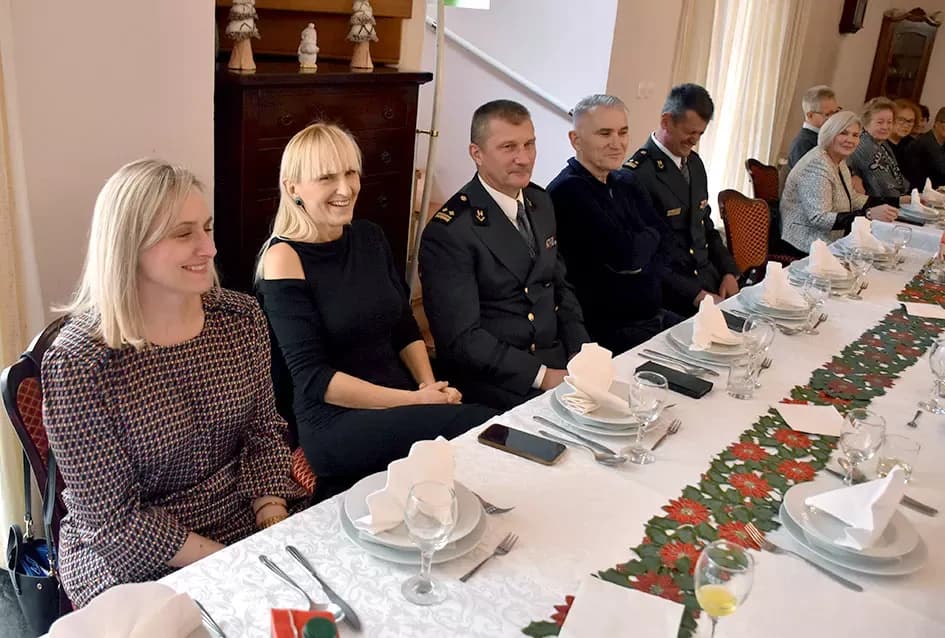 Božićni susret roditelja poginulih branitelja
