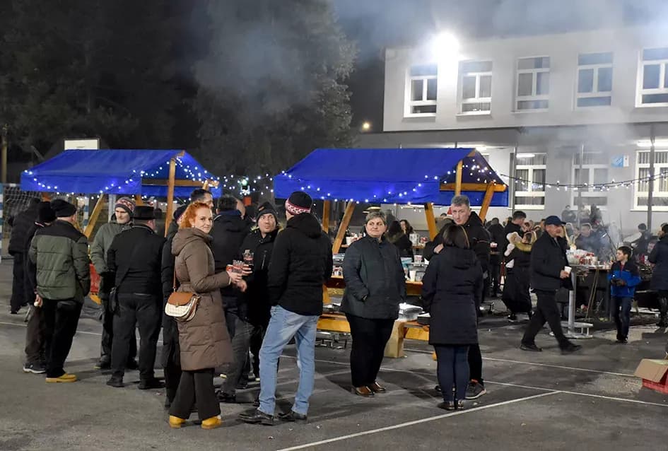 Jakšić dobio novu tradiciju: Veliki odaziv na adventsko druženje