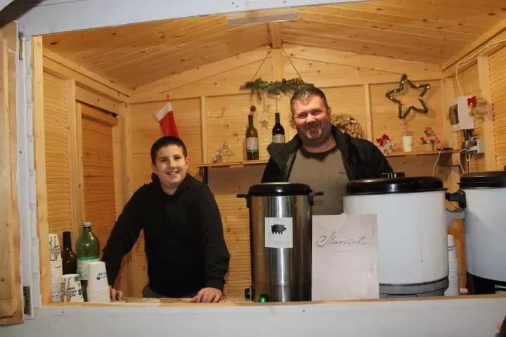 U BEĆARSKOM ŠORU: Božićni sajam, druženje s vatrogascima i Tamburaškim sastavom „Paori“