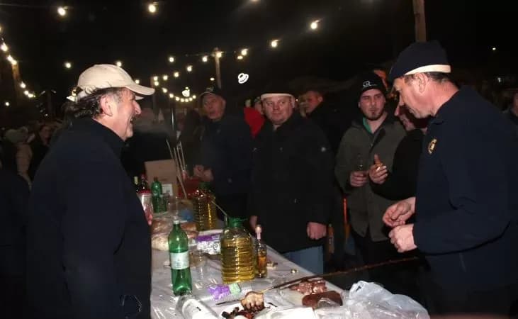 U BEĆARSKOM ŠORU: Božićni sajam, druženje s vatrogascima i Tamburaškim sastavom „Paori“