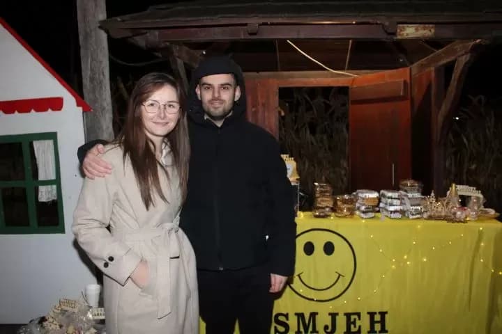 U BEĆARSKOM ŠORU: Božićni sajam, druženje s vatrogascima i Tamburaškim sastavom „Paori“