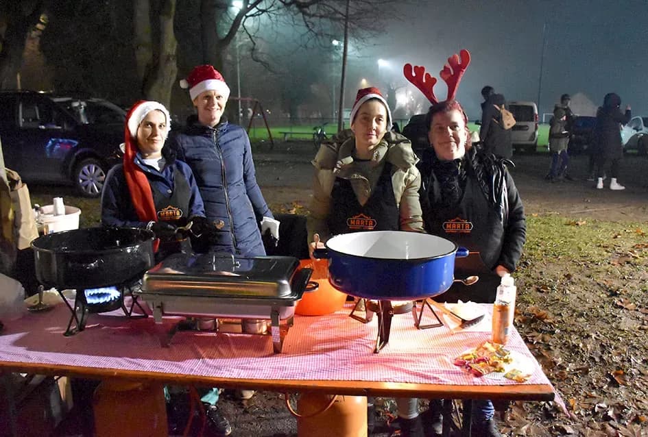 Srce Trenkova kuca za ʼSlogićeʼ: Uspješno održan prvi humanitarni Advent