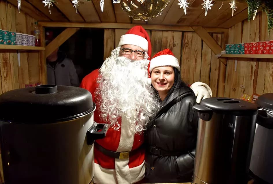 Srce Trenkova kuca za ʼSlogićeʼ: Uspješno održan prvi humanitarni Advent