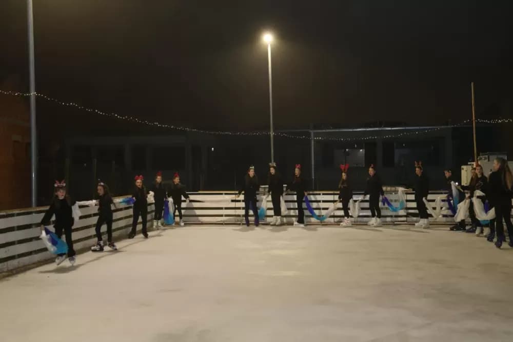 Adventska večer u Kutjevu u znaku zajedništva, pjesme i dječjeg smijeha