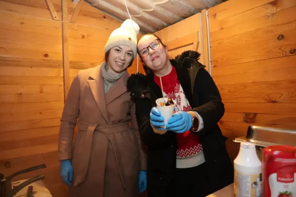 Adventska večer u Kutjevu u znaku zajedništva, pjesme i dječjeg smijeha
