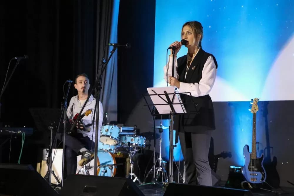 Glazbena karitativna akcija požeških mladih „Božić u nama“