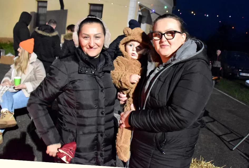 Advent kakav se pamti u Novoj Lipi: Bale slame, otvorena vatra i veliko srce mještana...