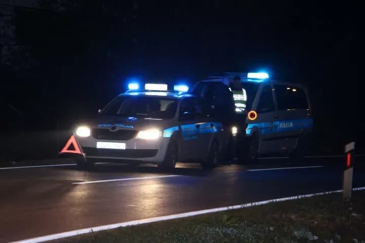 Noćna vožnja pijane 26-godišnje dame završila izvan kolnika