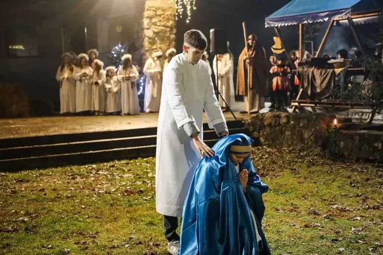 Žive jaslice u Pleternici donijele poseban duh Božića