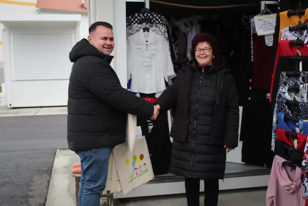 Blagdanski znak pažnje za zakupce požeške tržnice