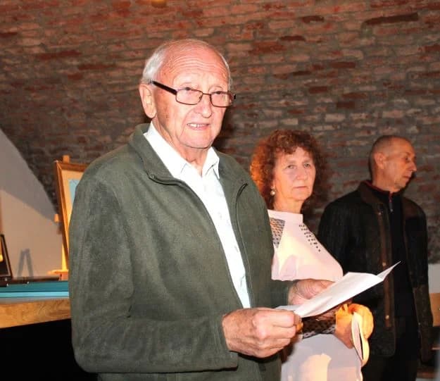 Predstavljena knjiga „Svaki dan je nova pjesma“ požeškog pjesnika i slikara Davora Zakšeka