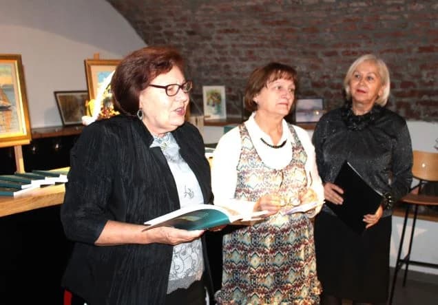 Predstavljena knjiga „Svaki dan je nova pjesma“ požeškog pjesnika i slikara Davora Zakšeka