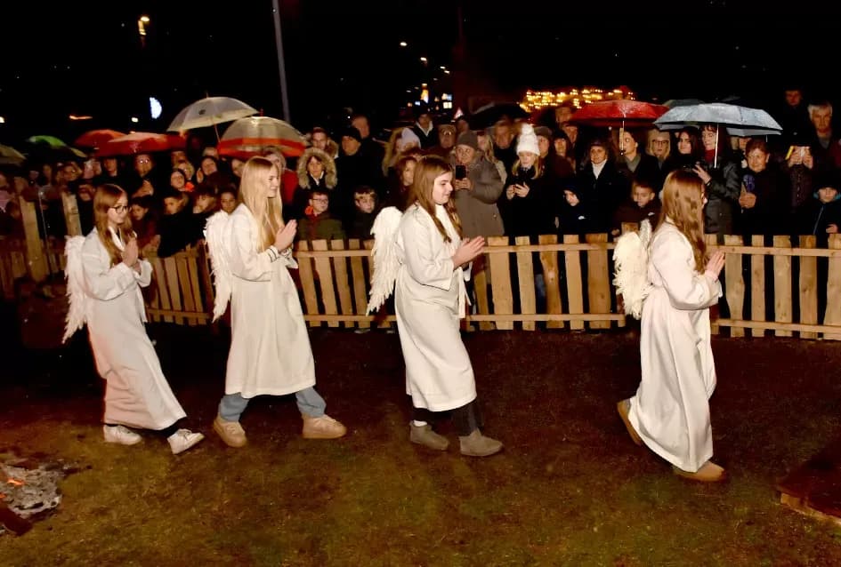 Betlehem u srcu Velike: Žive jaslice za pomoć djeci Benina