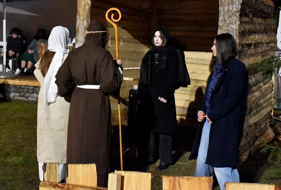 Betlehem u srcu Velike: Žive jaslice za pomoć djeci Benina