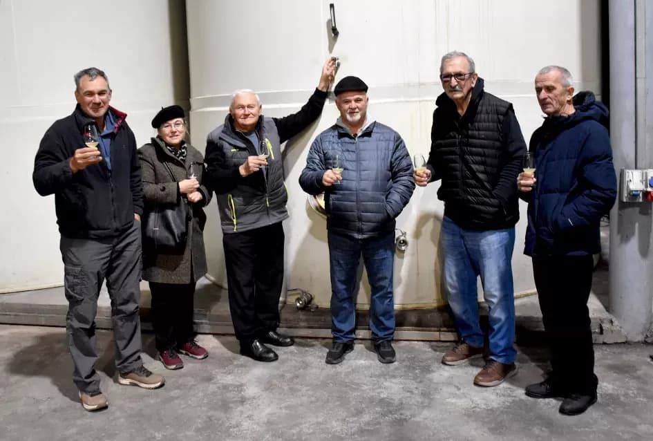 IMENDAN U HRNJEVCU: Kod Ive Enjingija čestitari dolaze nepozvani