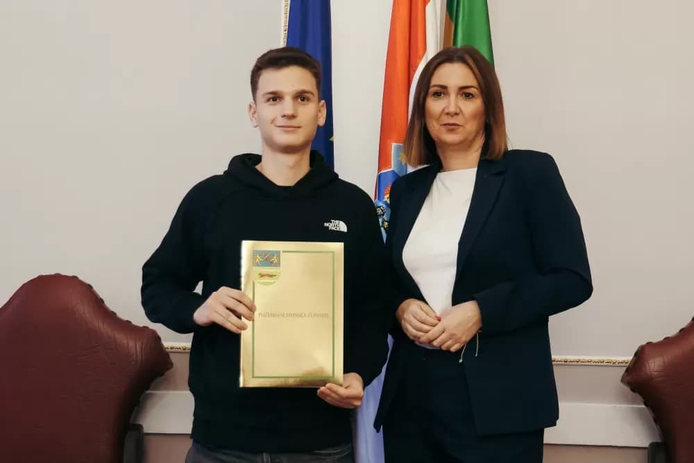 Dodijeljene županijske stipendije: 18 studenata dobilo ugovore Požeško-slavonske županije