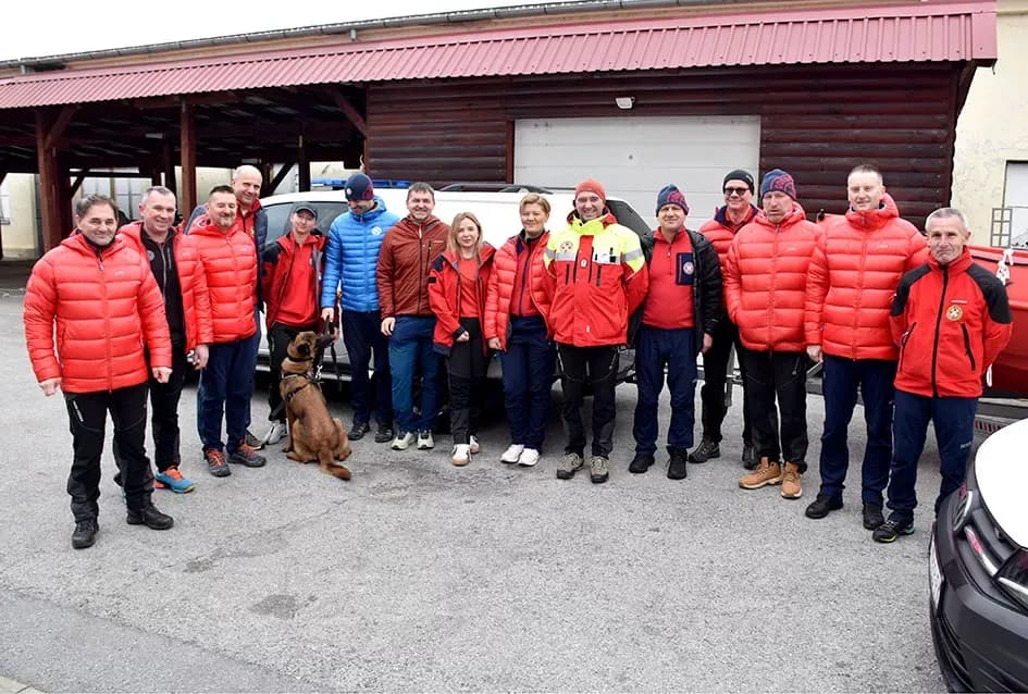 Tehnika u službi humanosti: HGSS Stanica Požega prezentirala impresivnu mobilnost