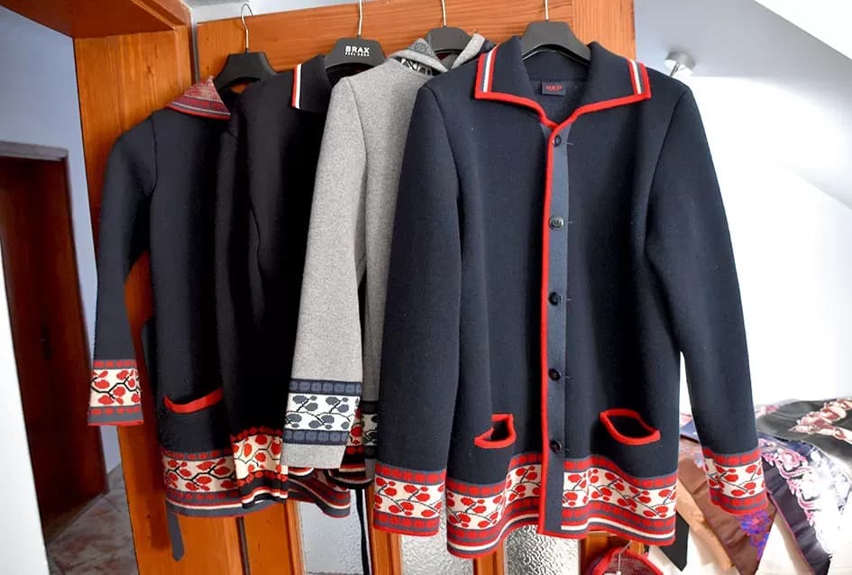 Čuvari slavonske duše: Obitelj Šimunović iz Štitnjaka u ormarima čuva blago staro stoljeće i pol