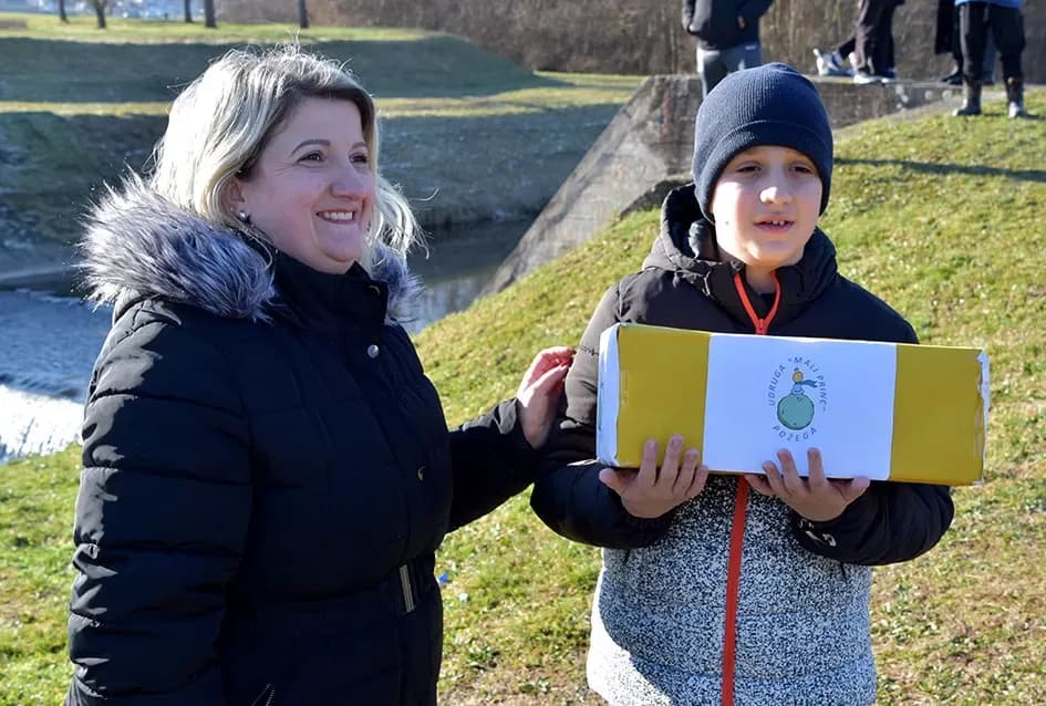 Požeški ʼmorževiʼ skokom u hladnu Orljavu prikupljali pomoć za Udrugu ʼMali princʼ