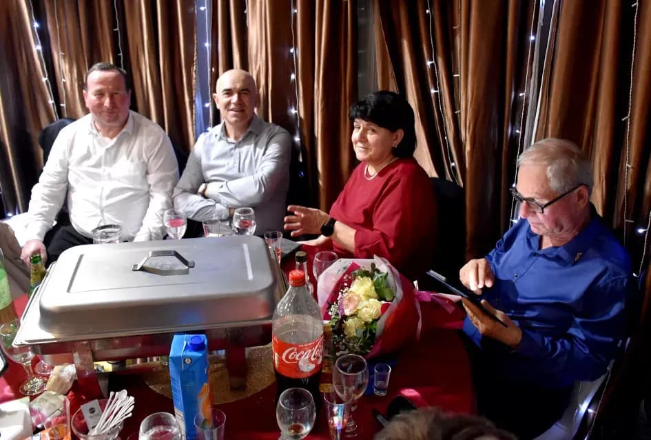 Doček Nove 2026. godine u dvorani Luku: Pjesma, ples i rođendanska slavlja uz grupu Gold