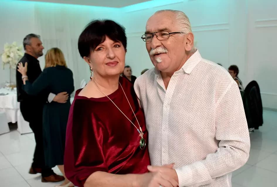 Snijeg pao, plesni podij pun: Maca nadigrala snijeg i zimu u Požegi