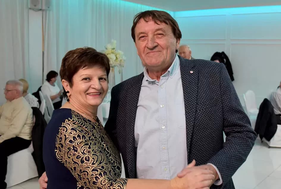 Snijeg pao, plesni podij pun: Maca nadigrala snijeg i zimu u Požegi