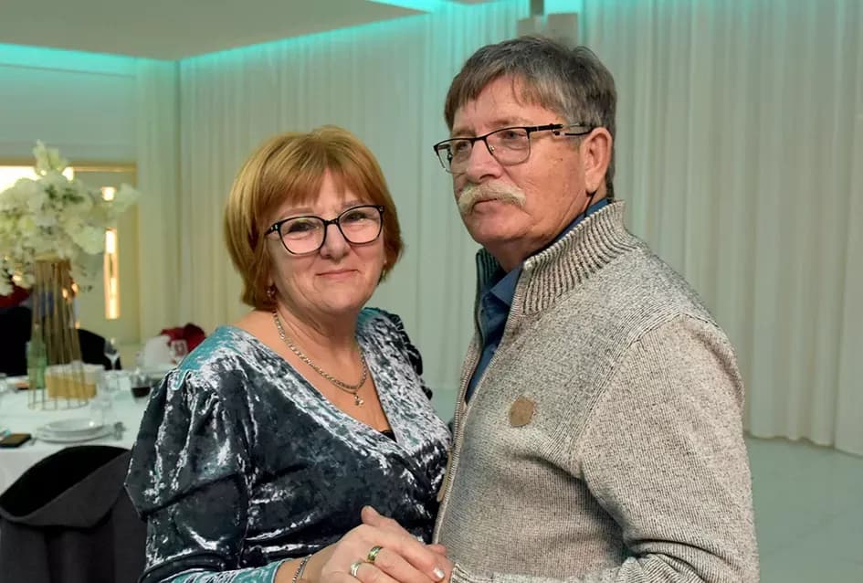 Snijeg pao, plesni podij pun: Maca nadigrala snijeg i zimu u Požegi