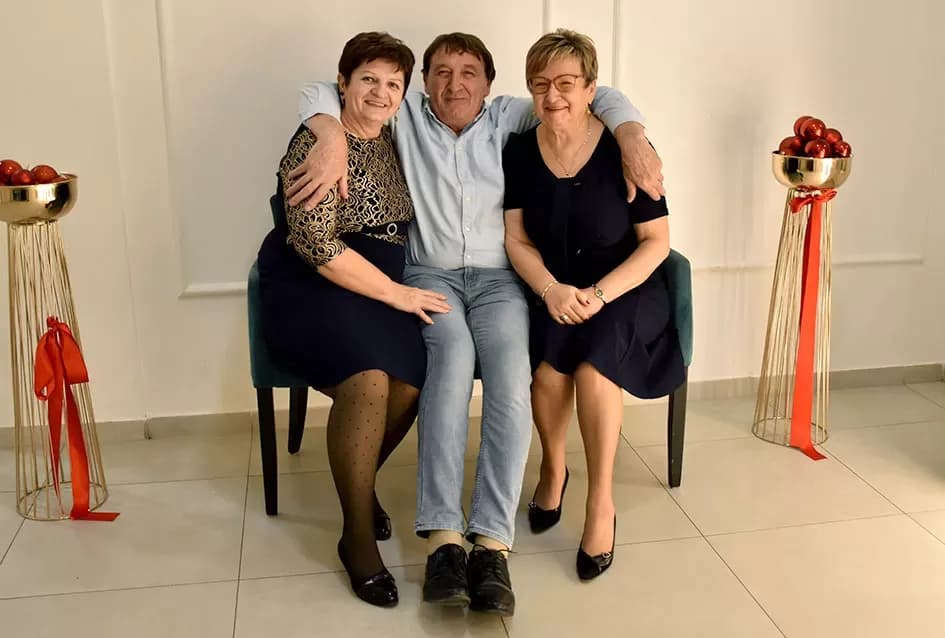 Snijeg pao, plesni podij pun: Maca nadigrala snijeg i zimu u Požegi