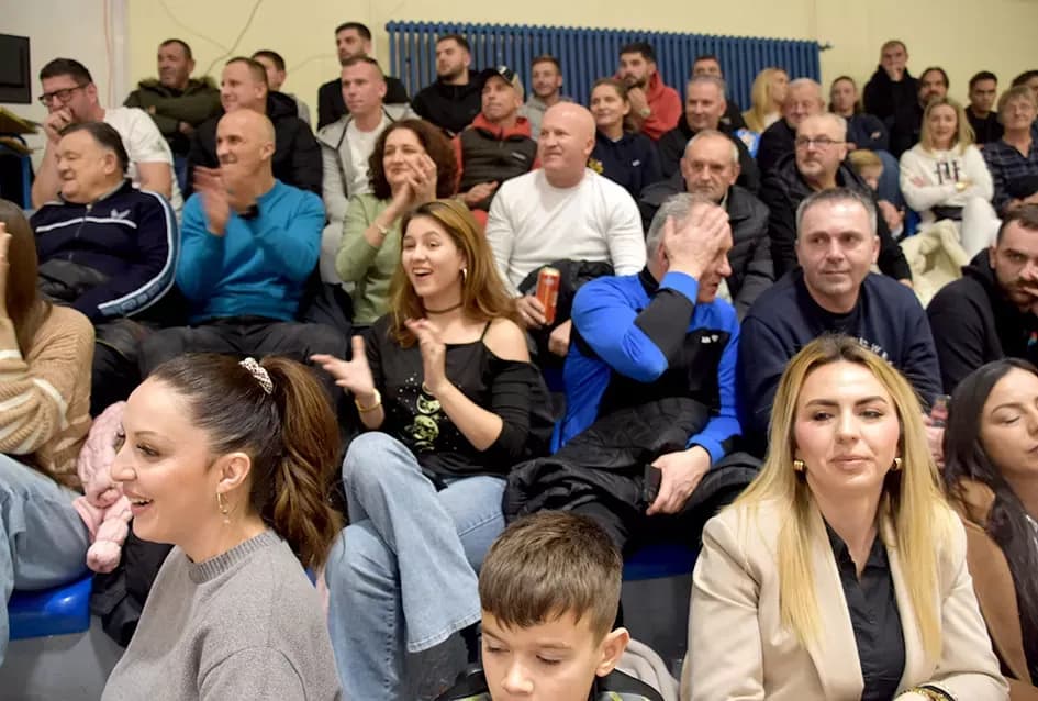 VELIČANSTVENA ZAVRŠNICA U GRABRIKU: Ekipa ʼSamsoneʼ osvojila Požegu i pokazala ogromno srce