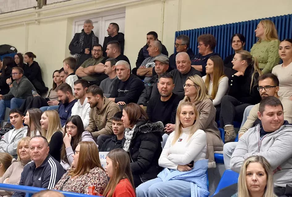 VELIČANSTVENA ZAVRŠNICA U GRABRIKU: Ekipa ʼSamsoneʼ osvojila Požegu i pokazala ogromno srce