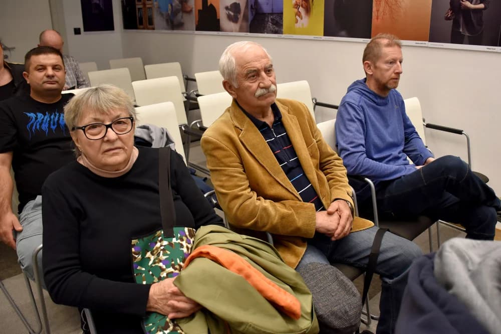 PREDAVANJE DR.SC. MIHAELE MARKOVAC U POŽEŠKOJ KNJIŽNICI: Hrvatsko-osmanske poveznice značajnih obljetnica