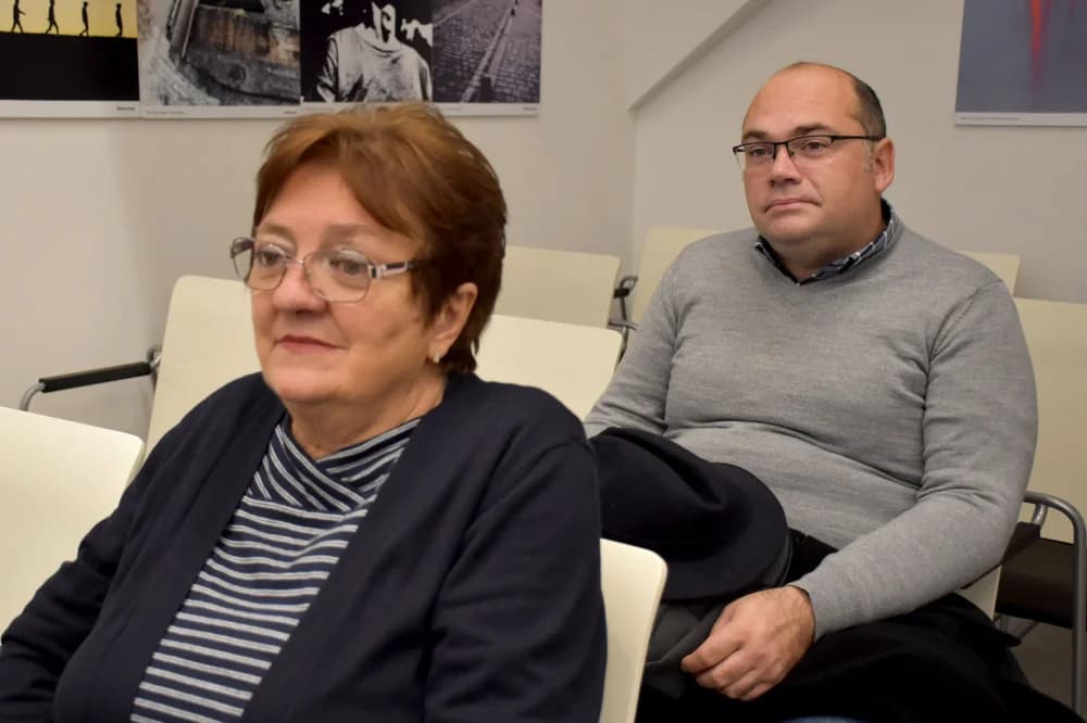 PREDAVANJE DR.SC. MIHAELE MARKOVAC U POŽEŠKOJ KNJIŽNICI: Hrvatsko-osmanske poveznice značajnih obljetnica