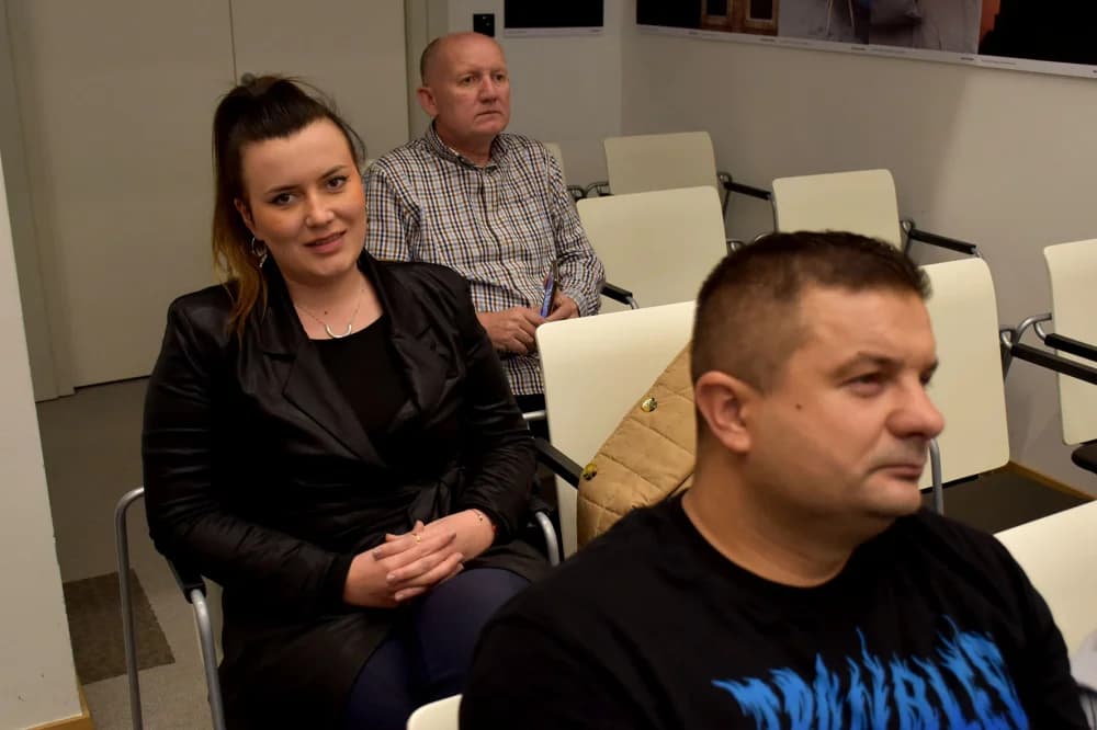 PREDAVANJE DR.SC. MIHAELE MARKOVAC U POŽEŠKOJ KNJIŽNICI: Hrvatsko-osmanske poveznice značajnih obljetnica