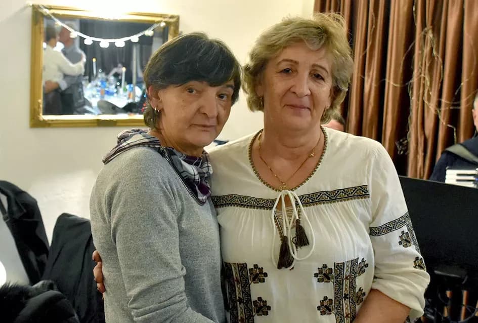 Tražila se ulaznica više: Plesna večer uz sastav Gold oduševila Požežane u dvorani Luki