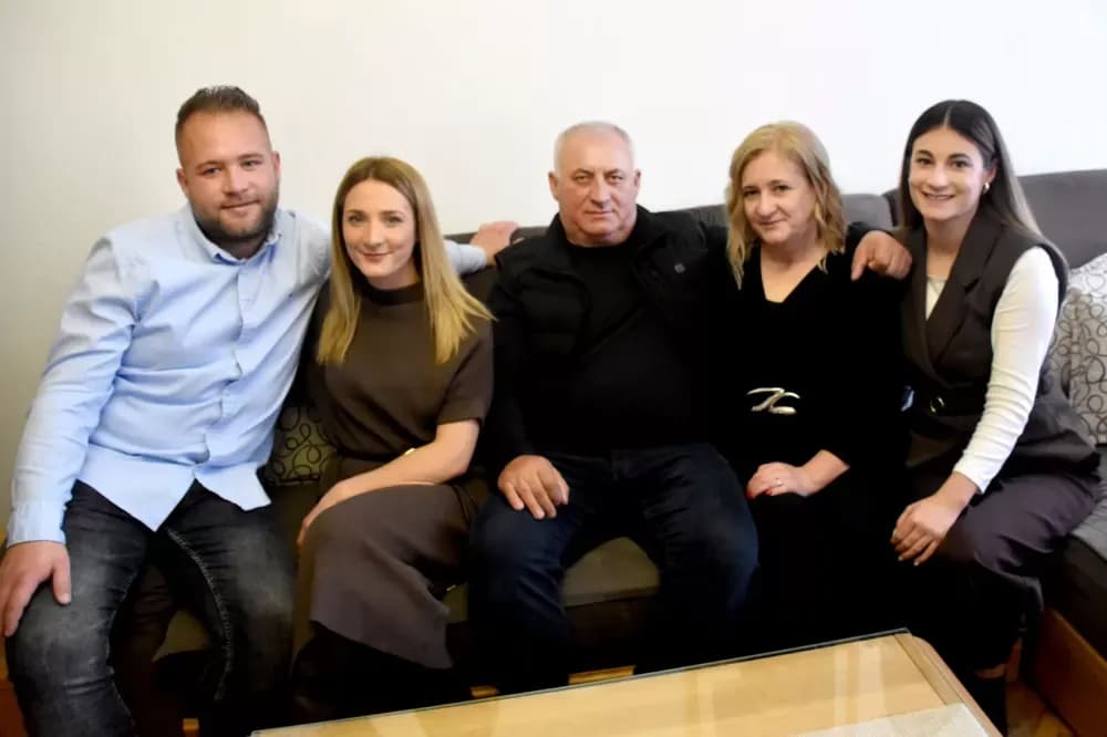 Životni san u pedesetima: Mirna Pedić otvorila „Studio 50“ u Jakšiću