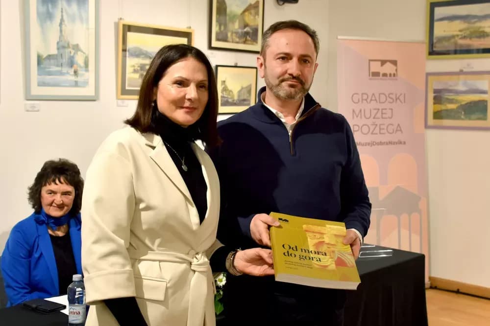 Kruna povijesne obnove: Predstavljen katalog „Od mora do gora“ Gradskog muzeja Požega