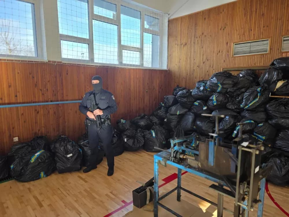 Uspješna akcija policije i carine: zapljena duhana i gotovine u Pleternici