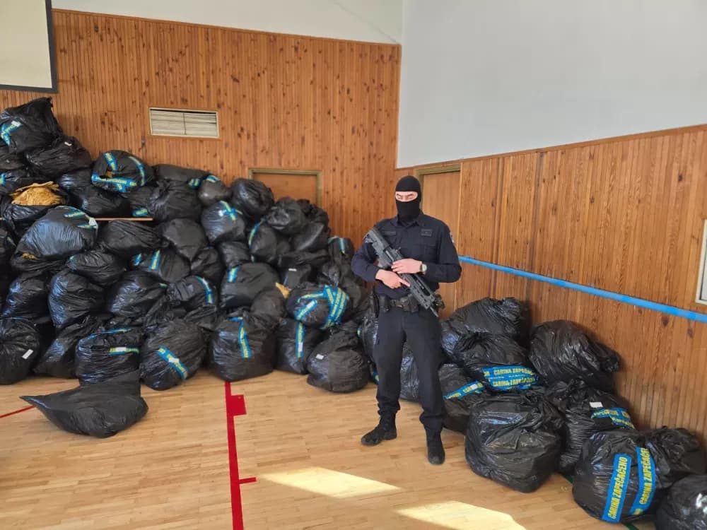 Uspješna akcija policije i carine: zapljena duhana i gotovine u Pleternici