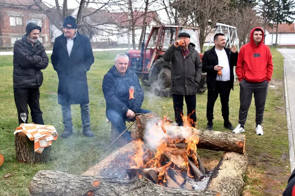 Udruga ʼVino-Kapʼ proslavila Vincelovo uz brojne goste i prijatelje