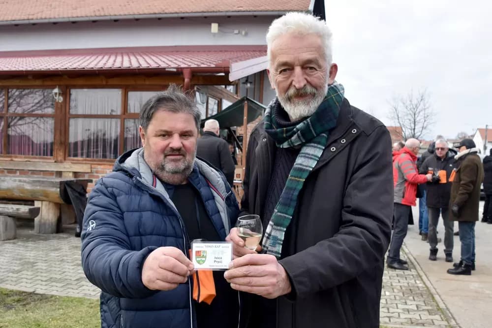 Udruga ʼVino-Kapʼ proslavila Vincelovo uz brojne goste i prijatelje