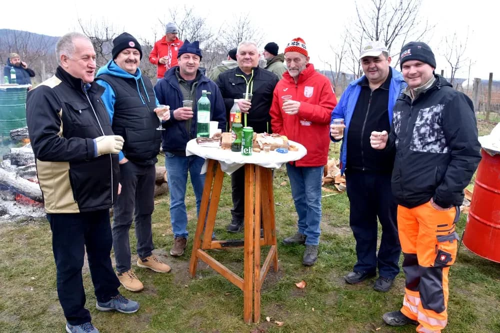 Vincelovo postaje tradicija na Kamenjaku: Blagoslov i vrhunska domaća kapljica